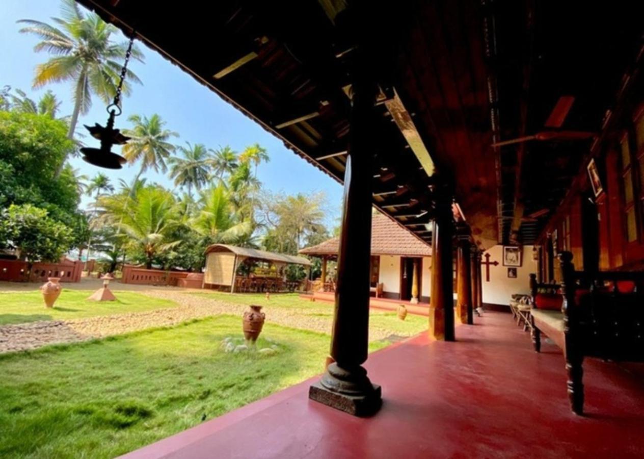 Emerald Isle Alappuzha Bagian luar foto