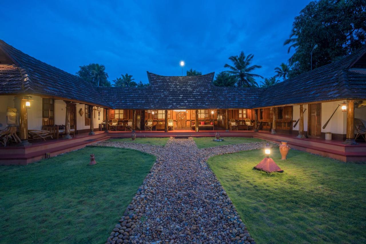Emerald Isle Alappuzha Bagian luar foto